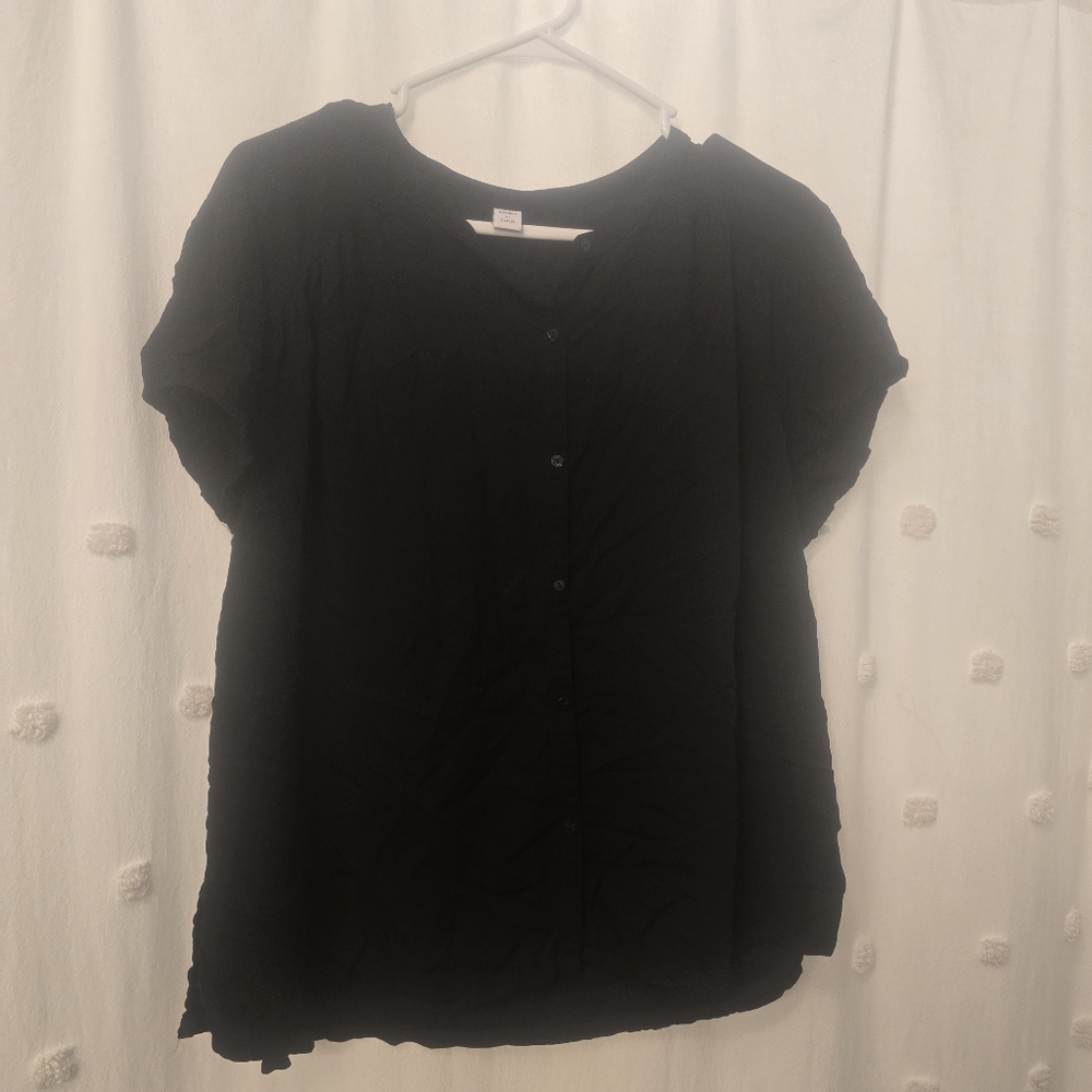 Old Navy Black Women's Button-Up Top Very Lightweight Size Xl